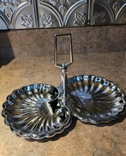 Vtg Shelton Ware Server Trinket Dish Double Shell W/ handle Cottage Granny Chic