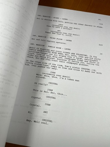Anora Script Signed- Autograph Reprints- 137 Pages- Mikey Madison - Picture 6 of 8