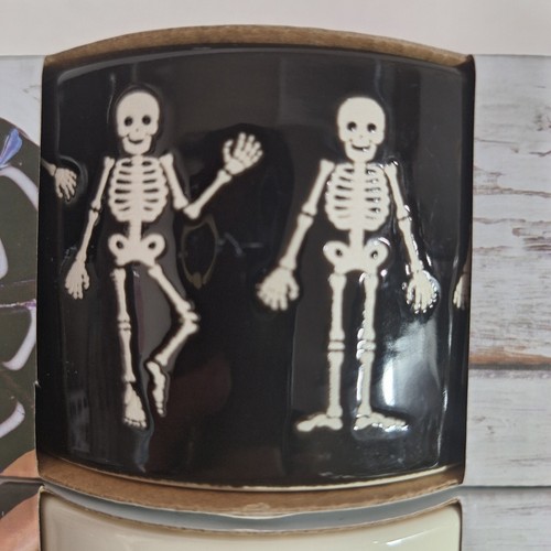 Set of 4 Halloween Skeleton Mugs 2.25" Tall and 4" Wide at the Top New in Box - Picture 10 of 13