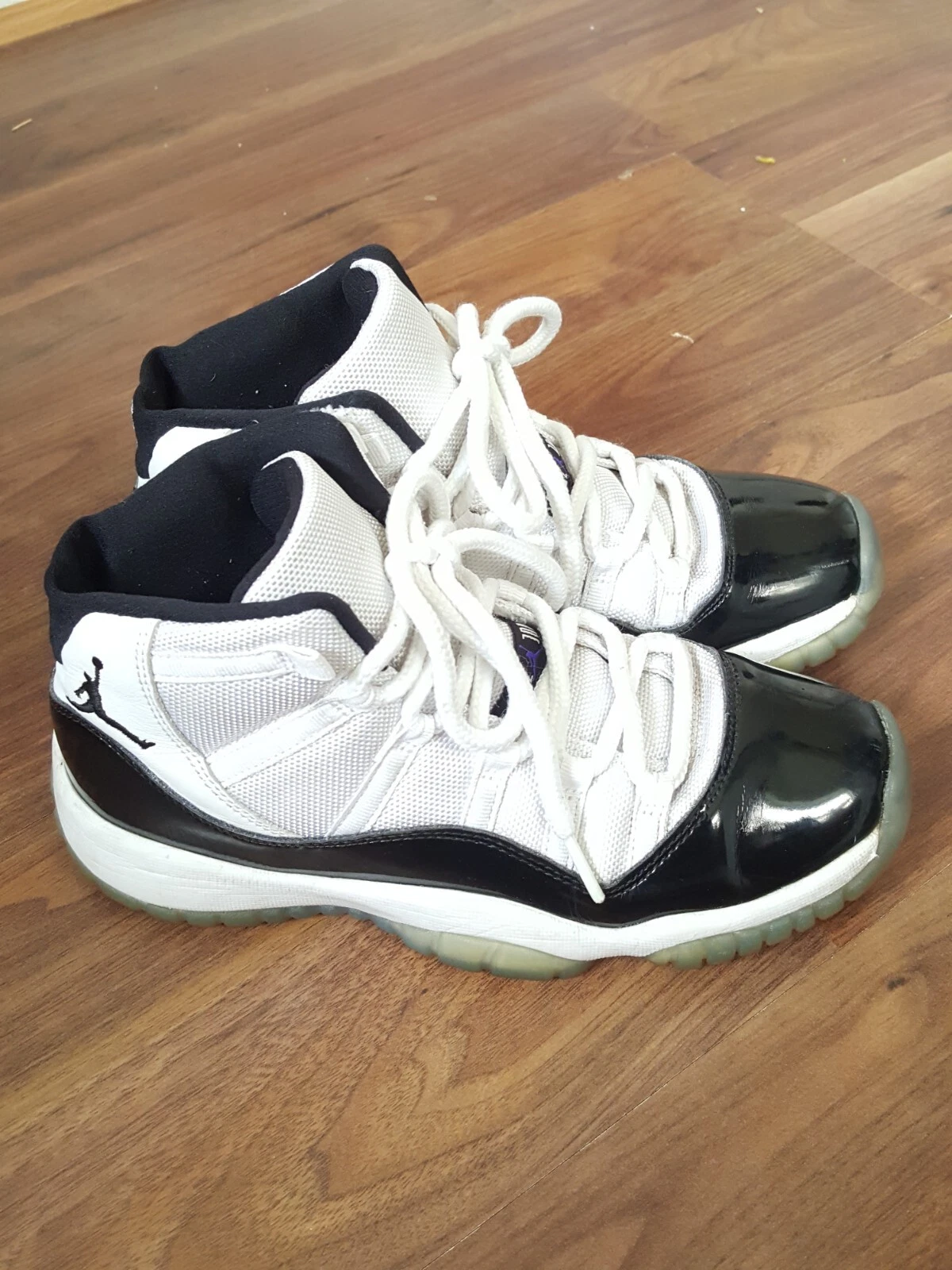 Jordan 11 Retro8 Concord nero bianco taglia 5.5UK