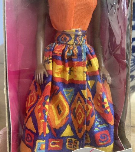 Vintage 90s Totsy Fiesta international african American doll 190622 NRFB - Picture 4 of 13