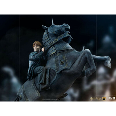 Figurine Pop Movie Moments Ron Weasley riding chess piece (Harry Potter) #82 pas cher | Figurine Pop