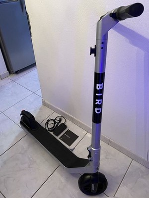 Bird Air Electric Scooter Bird Air Electric Scooter Mi Operating