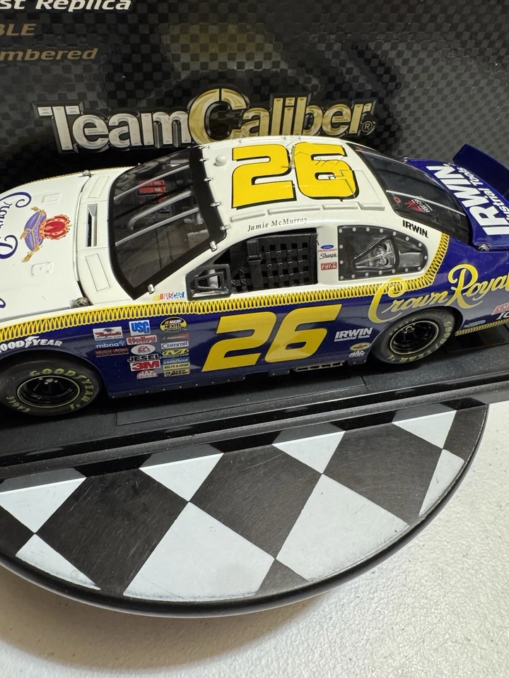 Jamie McMurray #26 Crown Royal Night Owners Series 2006 1/24 Nascar Diecast Foto 3 de 4