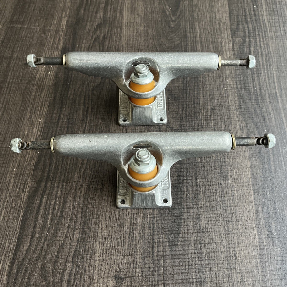 INDEPENDENT TRUCK Skatopia 灰皿 オールドスケート 激レア Independent × Skatopia 灰皿 インデペンデント - メルカリ