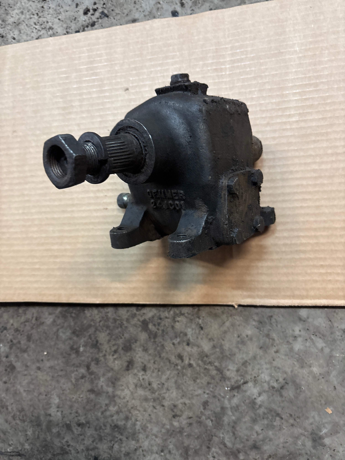 Gemmer 24JC01 RHD Manual Steering Gear Box for Jeep DJ (70-90)