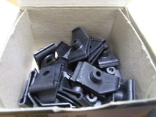 15 10 Panel Range: 0-1mm Center 11mm Nylon U Nut
