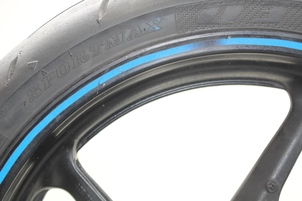 Llanta delantera Yamaha YZF R1 YZF-R1 2007-2008 (recta) Foto 4 de 4