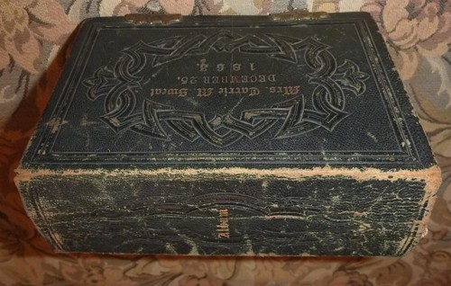 Carrie M. Brown Sweat - 1863 Inscribed CDV (43) Photos Album, Roxbury MA - Picture 2 of 12