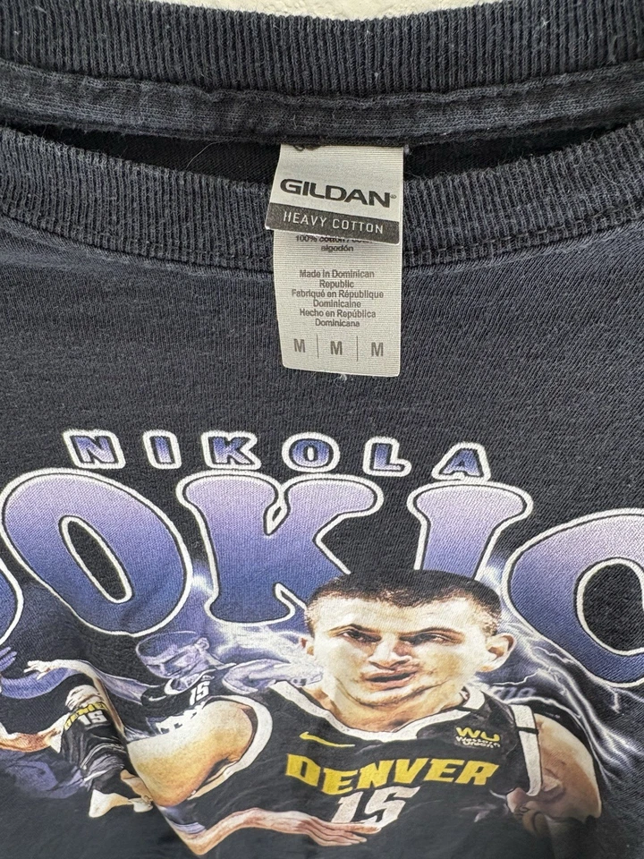 NBA Denver Nuggets Nikola Jokic #15 Gildan Heavy Cotton T-Shirt Youth M - NWOT - Image 2 of 3