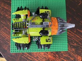 LEGO Power Miners 8960 Thunder Driller 95% complete with manual