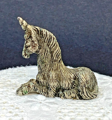Miniature Setting Pewter Unicorn Knick Knack 1-1/2'' Tall, 3/4'' x 1-1/2''