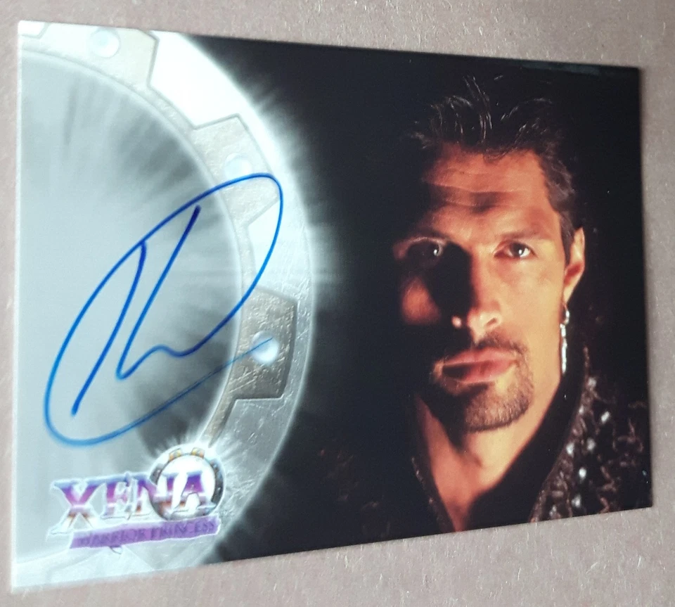 XENA WARRIOR PRINCESS:  KEVIN SMITH AS 'ARES' AUTO CARD - Image 2 of 4