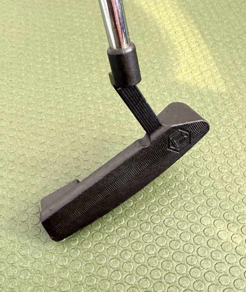 Bettinardi BB29 Putter 34” RH- Deep Bronze/Brown Patina - Rare Custom Finish ⛳️ - Image 4 of 4