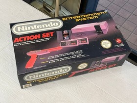 Nintendo NES Entertainment System Action Set Console - MATTEL 
