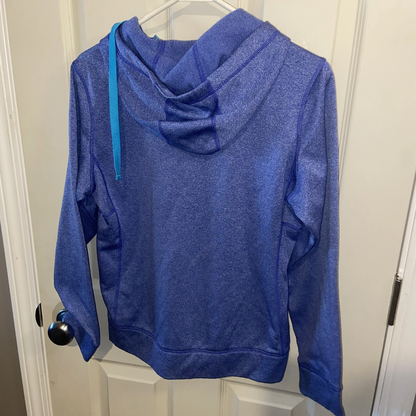 north-face full zip hooded jacket
