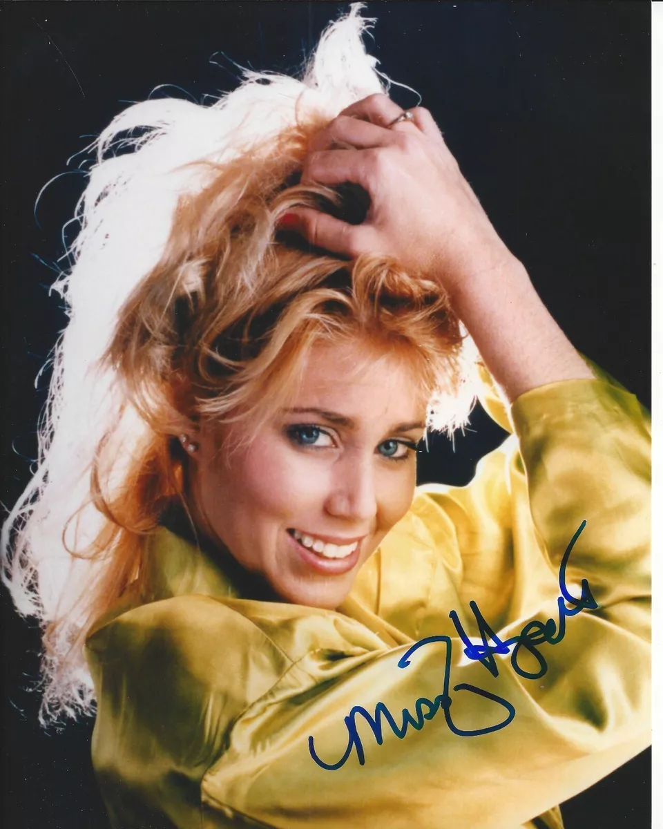 Missy Hyatt autographed 8x10 WCW WWE WCCW Hot Sexy Free Shipping #4 | eBay