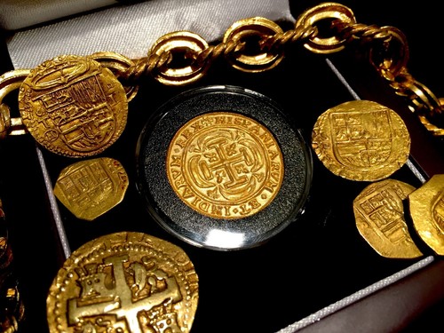 MEXICO 1715 FLEET ROYAL 4 ESCUDOS GOLD 