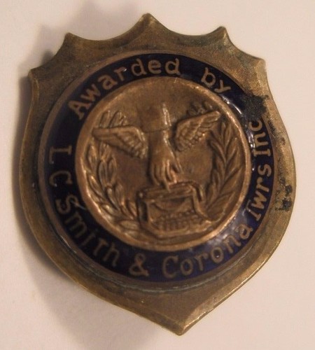 LC Smith & Corona Advertising Twrs Inc Vintage Enamel Lapel Pin m107
