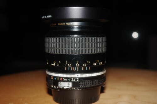 Sharp Vintage Nikon Nikkor 28mm f/2 AIS Lens - Picture 6 of 8