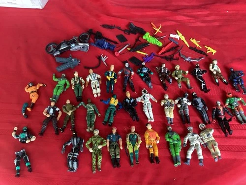 Vintage Hasbro GI Joe 1990’s 3 3/4” Figure LOT and ACCESSORIES HUGE