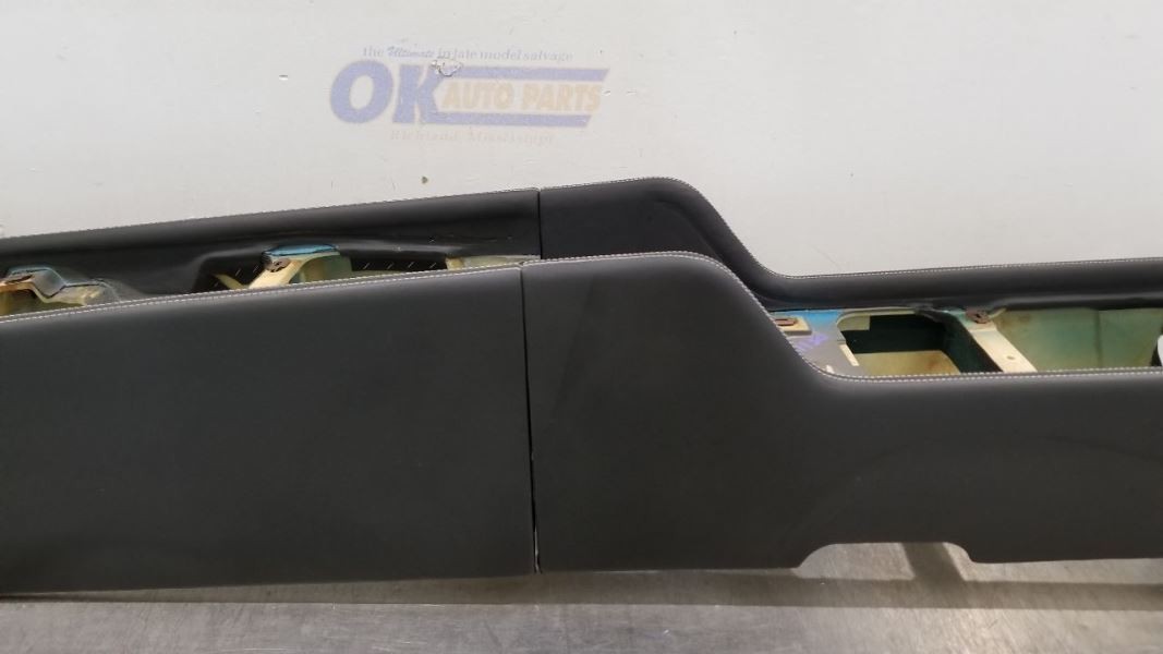 Bentley Continental GT FRONT Center console