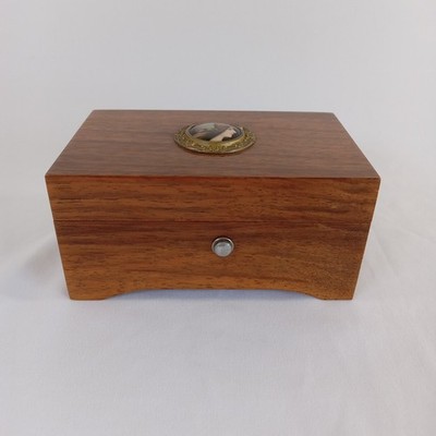 Thorens Vintage Swiss Wood Music Box 5.5'' Rare Cameo Portrait AL 236 WORKS