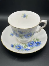 Queen Anne Teacup & Saucer Bone China Set Blue Flowers Gold Trim Made in England