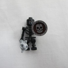 LEGO Castle 7091: Knight's Catapult Defense Set. Complete with instructions