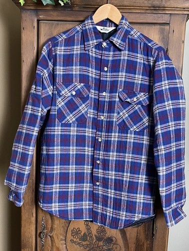 VTG Woolrich Men’s Small Blue Plaid L/S Flannel Quilt Lined Insulated Shacket. - 第 1/10 張圖片