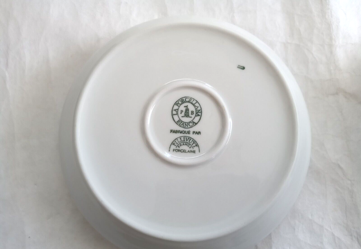 Set of 2 La Porcellana Bianca Keep Warm Keep Cold Dish Vintaintage