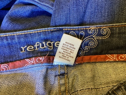 Refuge Women’s Jeans size 11 - Picture 4 of 7