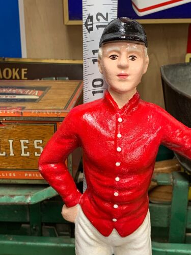 "Red Cast Iron Equestrian Lawn Jockey" Statue Figure (13" Tall) Nice Condition - Picture 11 of 13