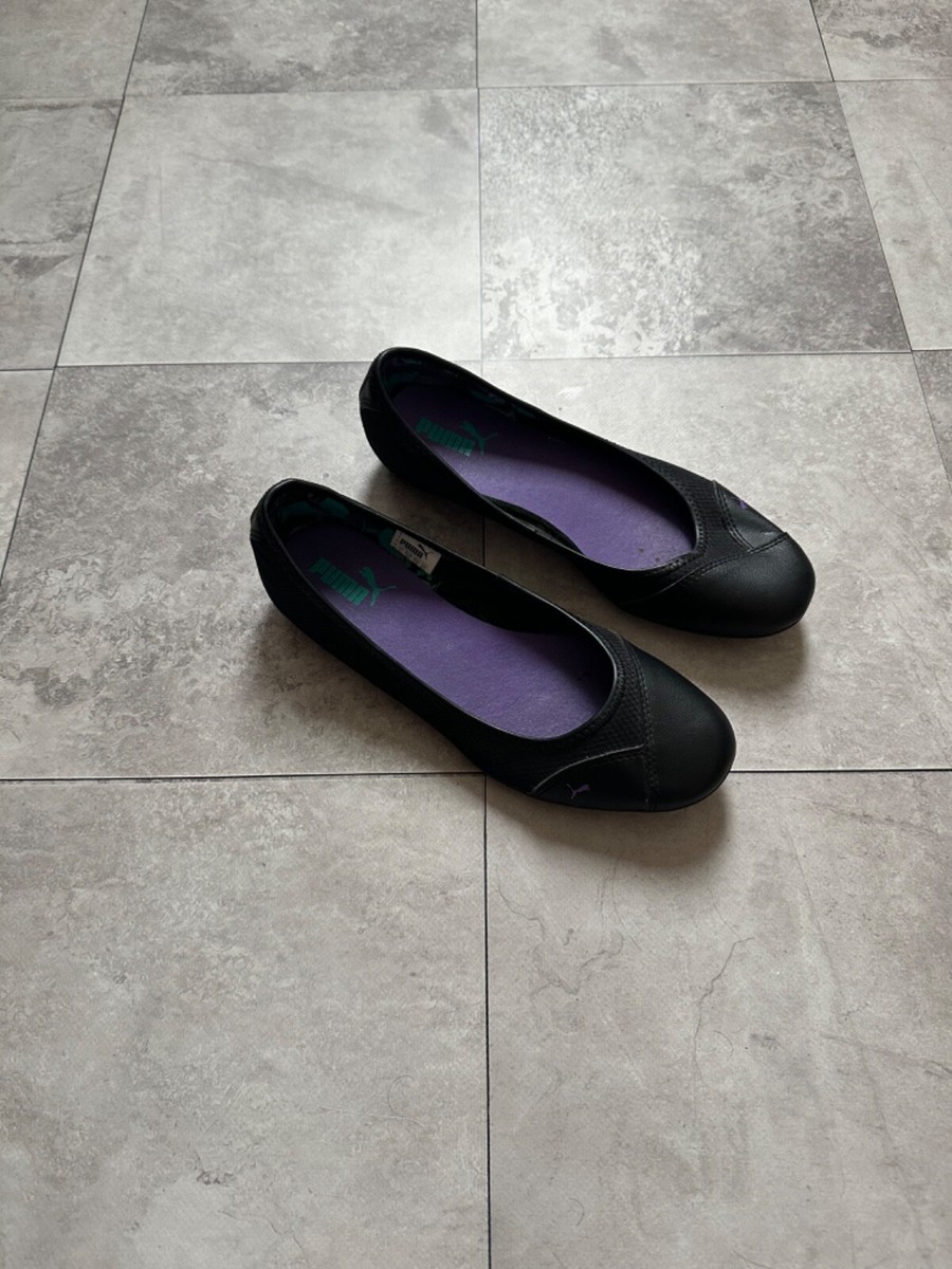 希少　00s PUMA flat shoes black red Cute 2000s Puma Y2K Black Ballet Flats Shoes Sneakers Mostro