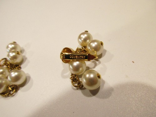 Faux Pearl Drop Clip On Earrings Sarah Coventry Gold Tone - Picture 2 of 2