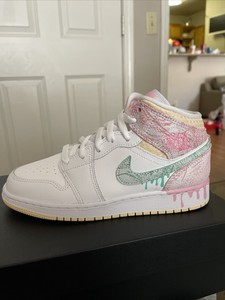 air jordan 1 green glow