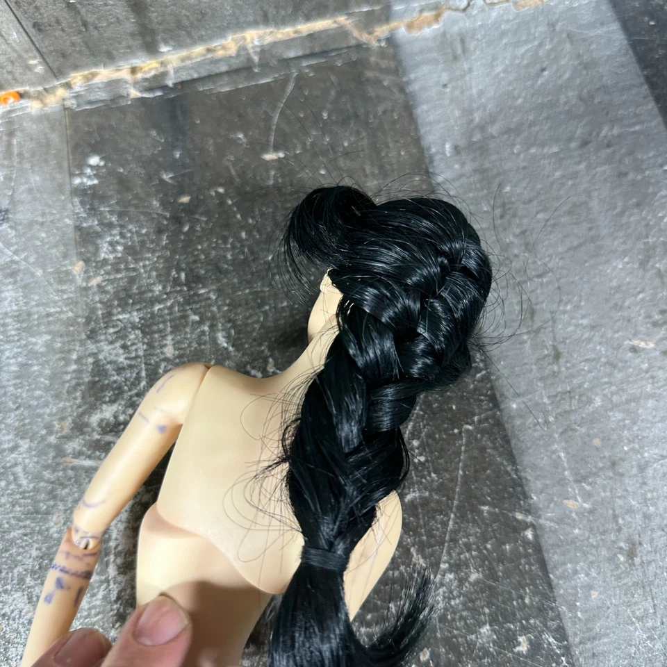 Superdoll Nude - LAW - 16" Vinyl Sybarite - No BOX w/ Original Wig - Image 3 of 4