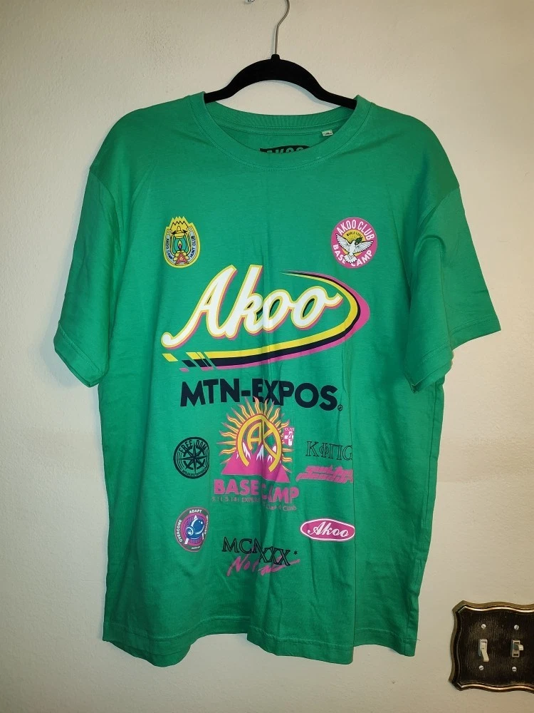 Pre owned Men's AKOO Base Camp MTN EXPOS Graphic Green T Shirt Size L / G