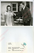 MARCUS WELBY MD Press Photo 7X9 ROBERT YOUNG Cloris Leachman mary tyler moore