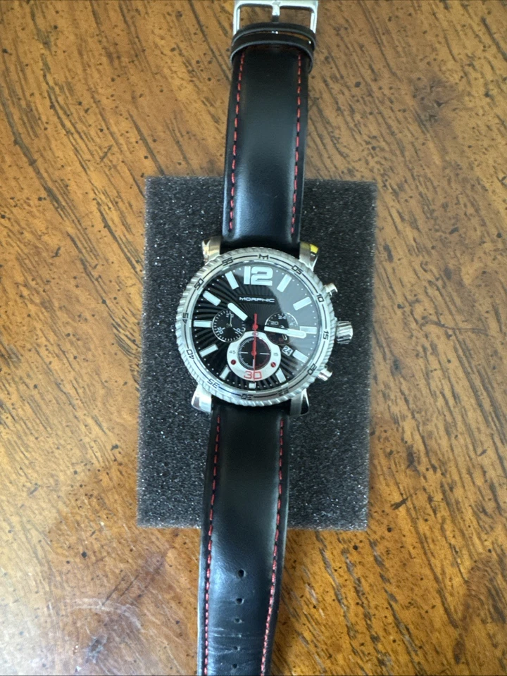 Morphic M-89 Cronógrafo Correa Cuero Serie Negro Con Dial Negro MPH8902 Foto 3 de 3