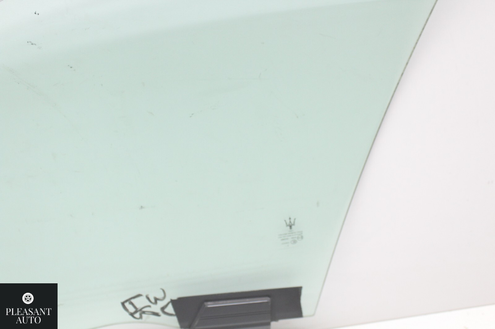 14-22 Maserati Ghibli M157 S Front Right Side Door Window Glass OEM