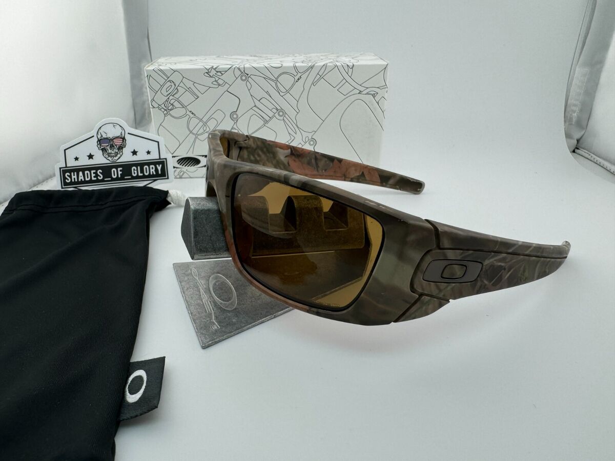 OAKLEY FUEL CELL WOODLAND CAMO WITH BRONZE POLARIZED OAKLEY FUEL CELL WOODLAND CAMO WITH BRONZE POLARIZED