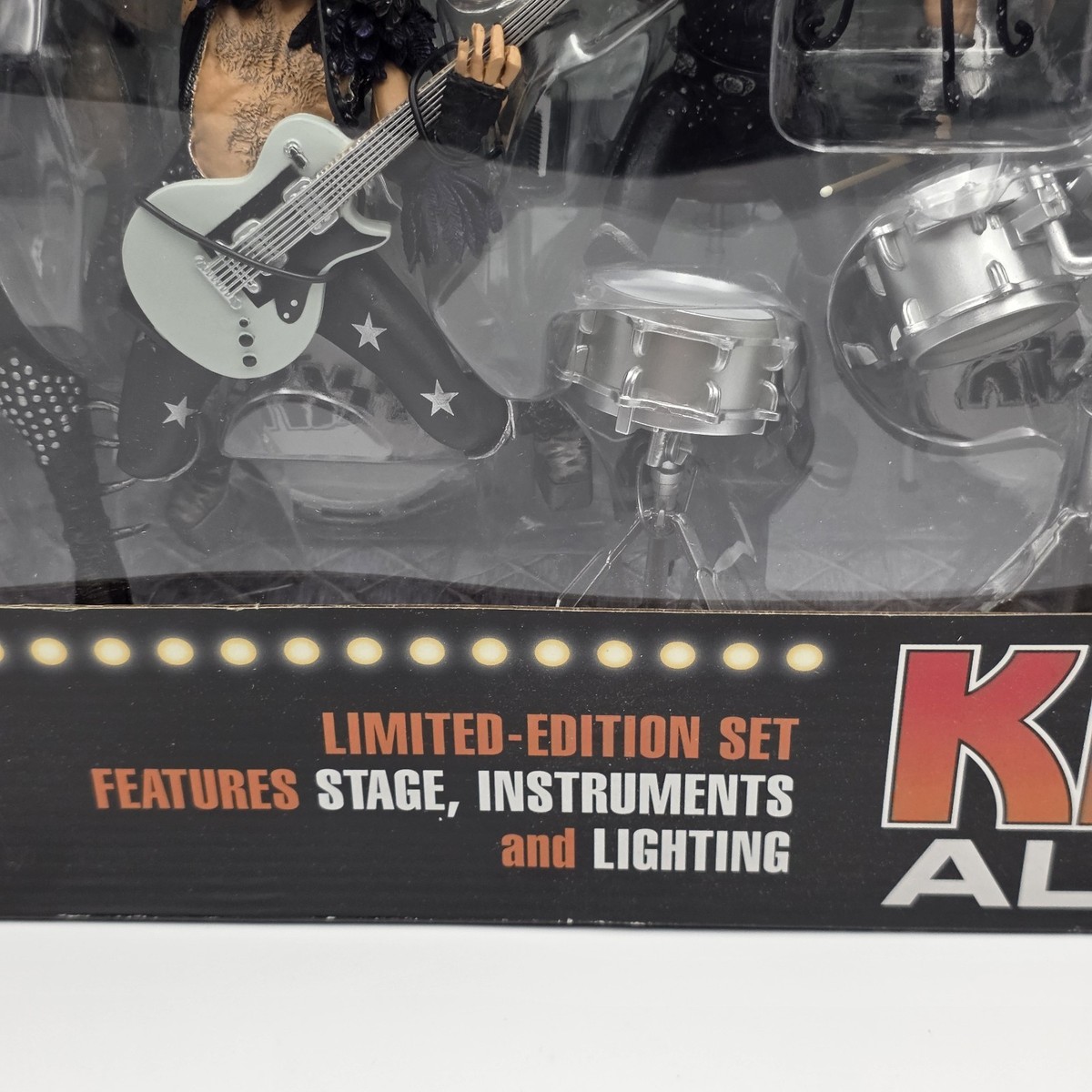 McFarlane Toys KISS ALIVE アクションフィギュア4体 McFarlane Toys KISS ALIVE Figure Set (Please read) | eBay