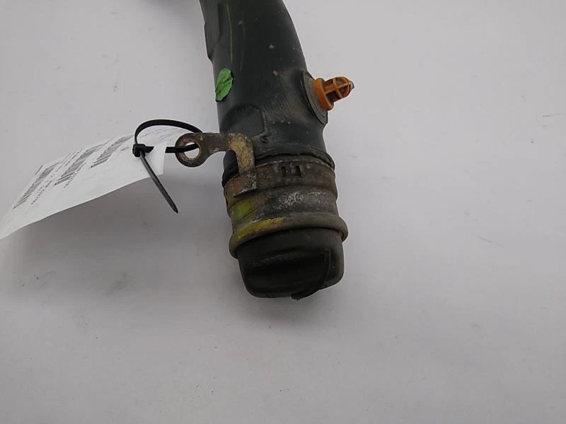 Tubo de cuello de llenado de gas combustible BMW 750Li E66 con tapa de gasolina 2006 2007 2008 06 07 08 Foto 2 de 4