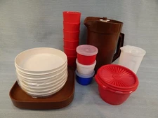 Vintage Tupperware Picnic Set - 22 Pieces - Excellent Condition w Pitcher, Tray