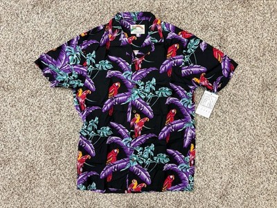 New Paradise Found Parrots Print Hawaiian Shirt Size SMALL  (M1-25)