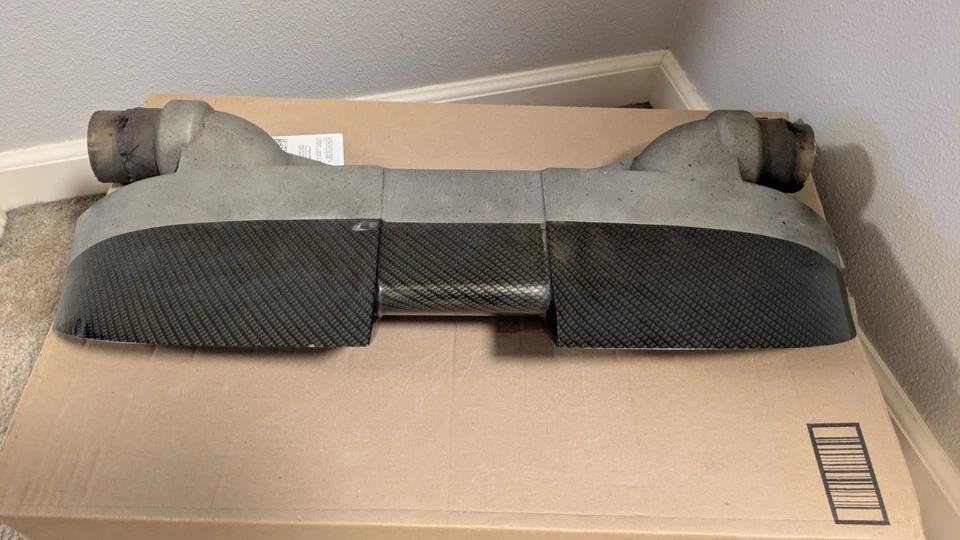 Punta de escape de aluminio fundido Corvette SLP 97-04 310305061 Foto 3 de 4