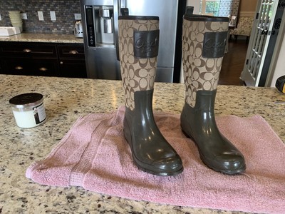 coach rain boots size 8