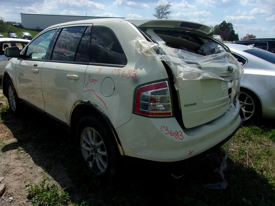 Brazo de control inferior delantero derecho usado delantero se adapta a: Ford Edge 2007 delantero derecho Foto 4 de 4