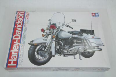 自動車 Harley-Davidson Police 1200 Harley Davidson Police